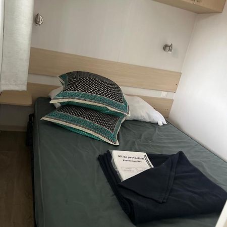 Mobil Home D6 La Boissiere-de-Montaigu Exterior photo
